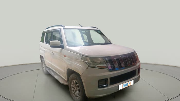 2015 Mahindra TUV300 T8, Diesel, Manual, 2,33,858 km, exterior