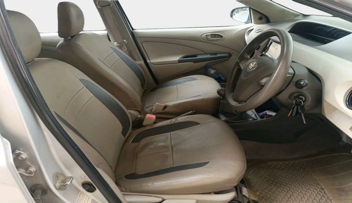 2016 Toyota Etios GD, Diesel, Manual, 96,741 km, interior