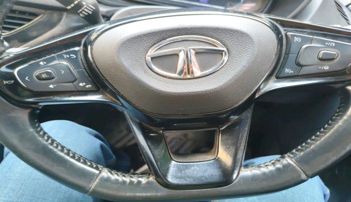 2022 Tata NEXON XZ PLUS (PREMIUM) DIESEL DARK EDITION, Diesel, Manual, 97,921 km, interior