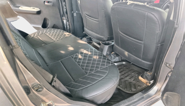 2018 Maruti IGNIS ZETA 1.2, Petrol, Manual, 96,187 km, interior