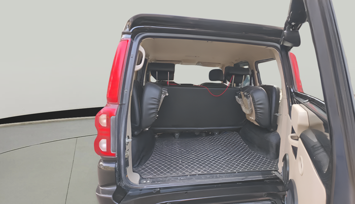 2023 Mahindra SCORPIO CLASSIC S 7STR, Diesel, Manual, 61,842 km, exterior