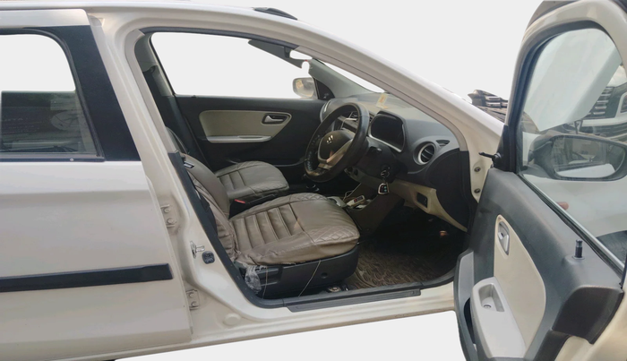 2015 Maruti Alto K10 VXI, Petrol, Manual, 26,102 km, interior