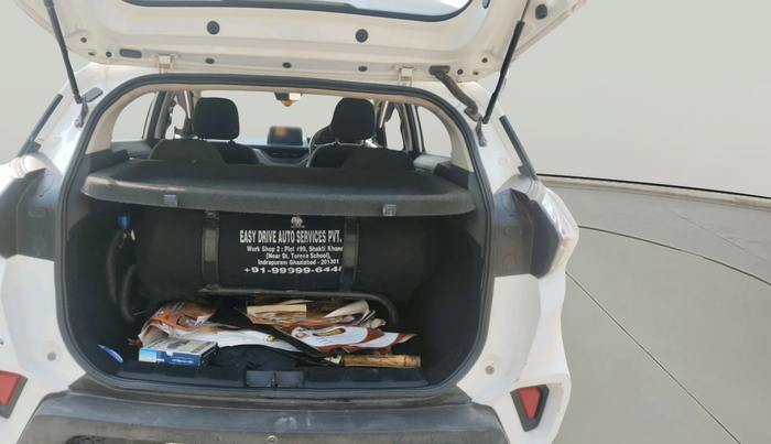 2022 Tata NEXON XE PETROL, Petrol, Manual, 63,305 km, exterior