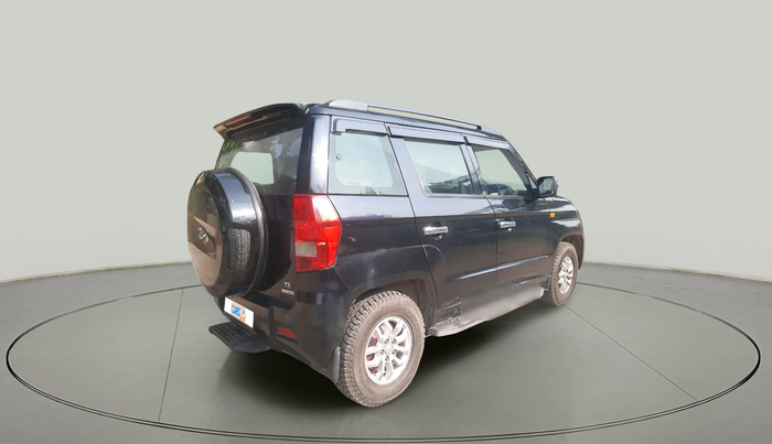 2016 Mahindra TUV300 T8, Diesel, Manual, 1,52,527 km, exterior