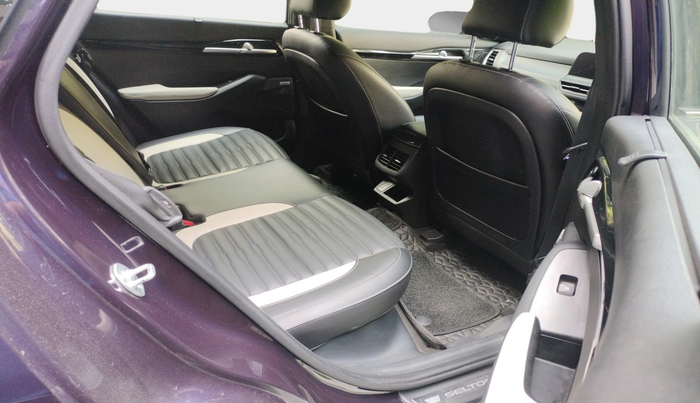 2023 KIA SELTOS  GTX Plus 1.5 Turbo Petrol DCT, Petrol, Automatic, 23,000 km, interior