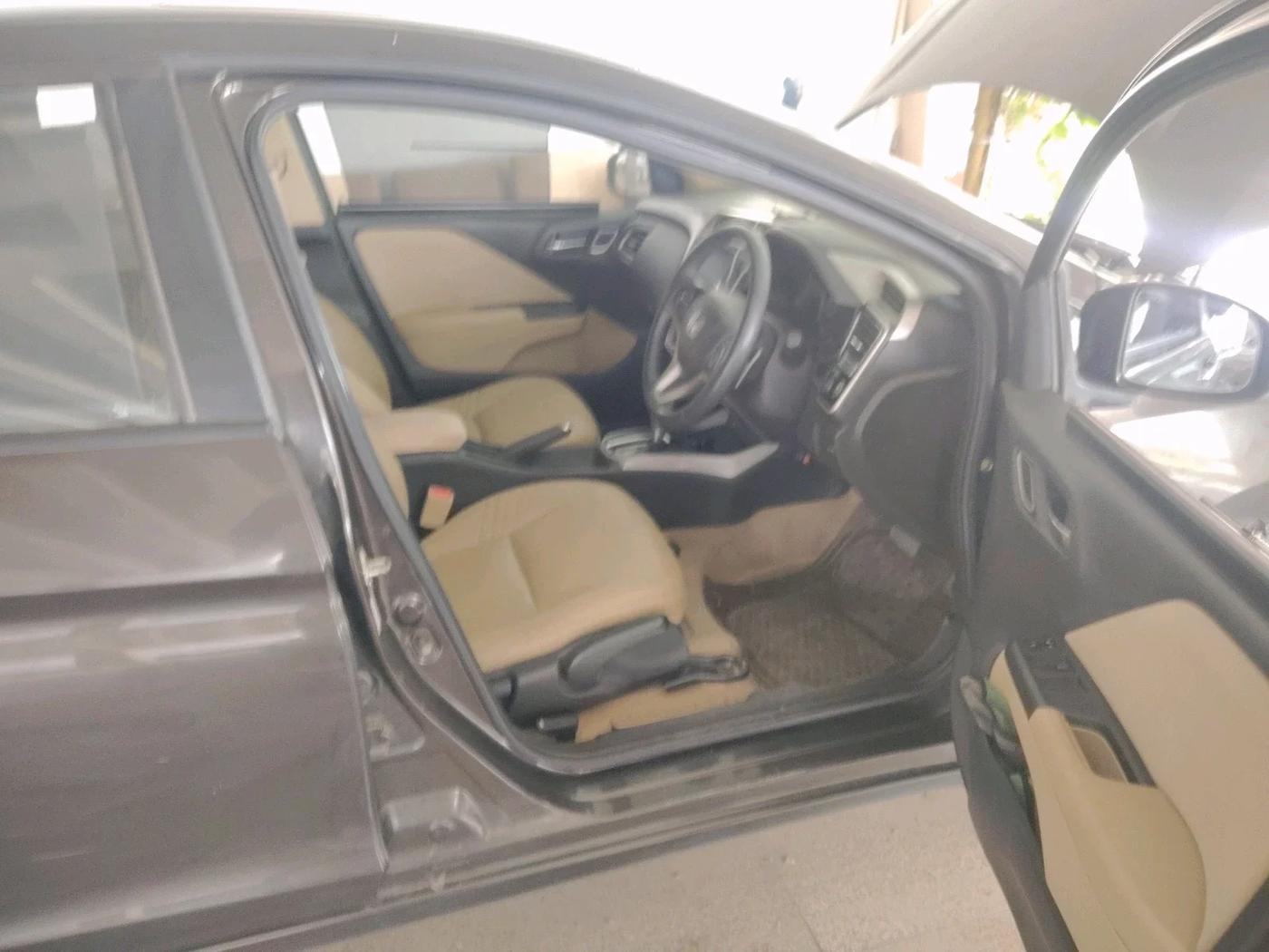 2019 Honda City 1.5L I-VTEC VX CVT, Petrol, Automatic, 43,168 km, interior