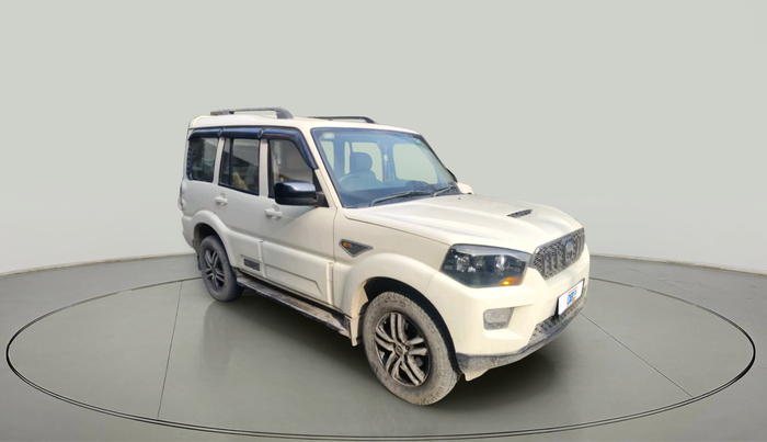 2016 Mahindra Scorpio S6 PLUS 1.99, Diesel, Manual, 2,22,087 km, exterior