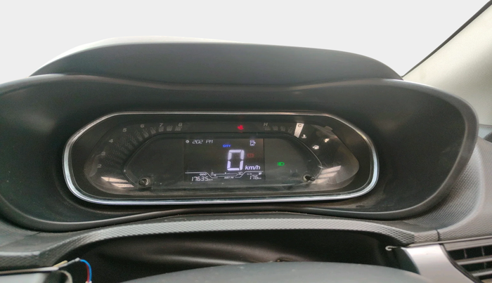 2022 Tata NEXON XE PETROL, Petrol, Manual, 17,635 km, interior