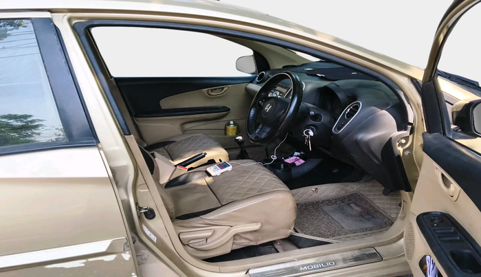 2015 Honda Mobilio 1.5L I-VTEC V, Petrol, Manual, 60,843 km, interior