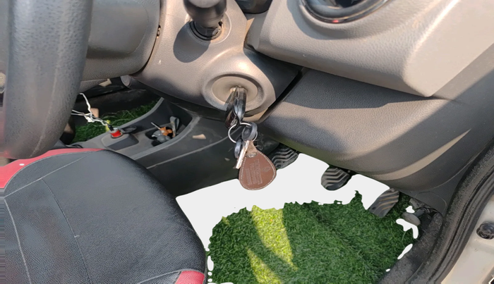 2016 Renault Kwid RXT 0.8, Petrol, Manual, 35,976 km, interior