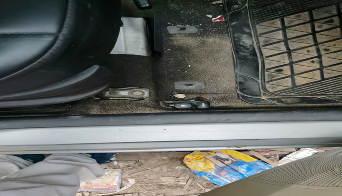 2012 Hyundai Eon ERA +, Petrol, Manual, 1,11,892 km, interior