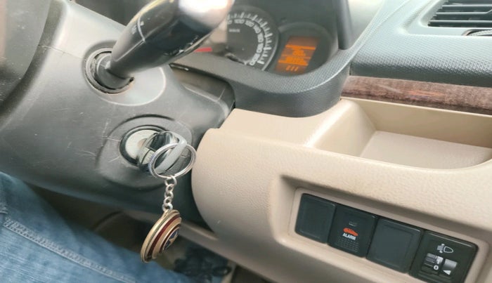 2017 Maruti Swift Dzire LDI, Diesel, Manual, 98,394 km, interior