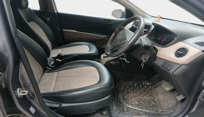 2016 Hyundai Grand i10 MAGNA AT 1.2 KAPPA VTVT, Petrol, Automatic, 33,638 km, interior