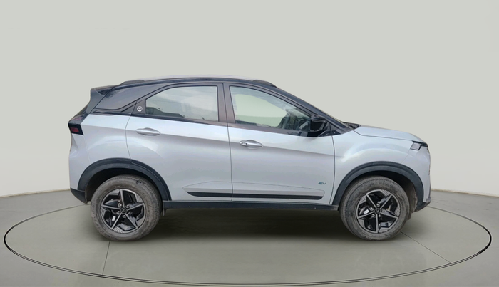 2023 Tata NEXON EV EMPOWERED LONG RANGE, Electric, Automatic, 40,719 km, exterior