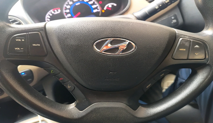 2019 Hyundai Grand i10 SPORTZ 1.2 KAPPA VTVT, Petrol, Manual, 99,525 km, interior