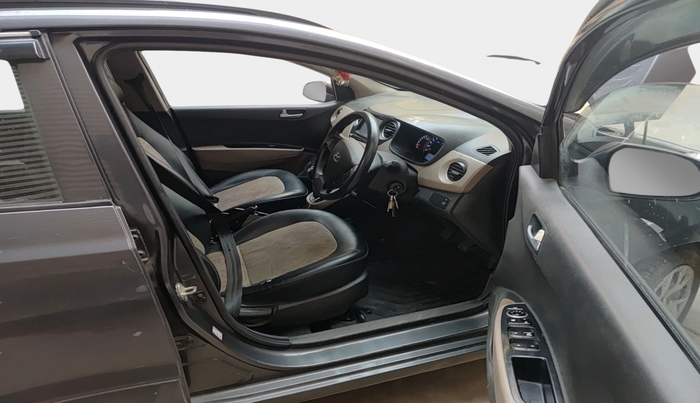 2019 Hyundai Grand i10 SPORTZ 1.2 KAPPA VTVT, Petrol, Manual, 99,525 km, interior