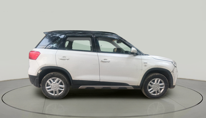 2017 Maruti Vitara Brezza VDI (O), Diesel, Manual, 1,71,255 km, exterior