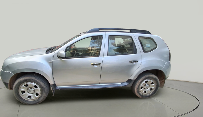 2014 Renault Duster RXL PETROL, Petrol, Manual, 1,47,005 km, exterior