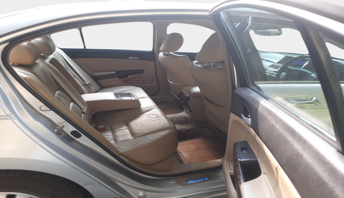 2010 Honda Accord 2.4L I-VTEC AT, Petrol, Automatic, 54,500 km, interior