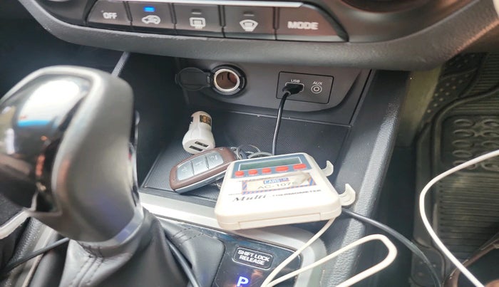 2018 Hyundai Creta SX PLUS AT 1.6 DIESEL, Diesel, Automatic, 37,053 km, interior