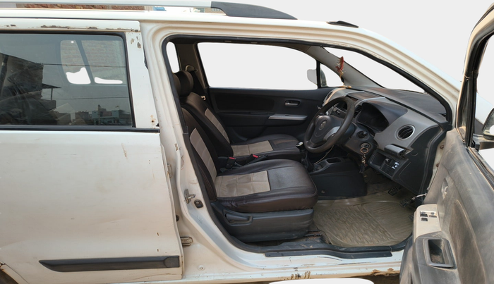 2012 Maruti Wagon R 1.0 LXI, Petrol, Manual, 1,12,296 km, interior