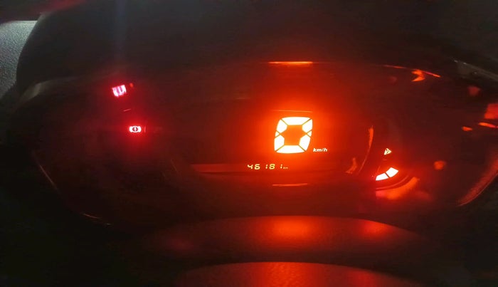 2016 Renault Kwid RXT 0.8, Petrol, Manual, 46,181 km, interior