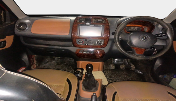 2016 Renault Kwid RXT 0.8, Petrol, Manual, 46,181 km, interior