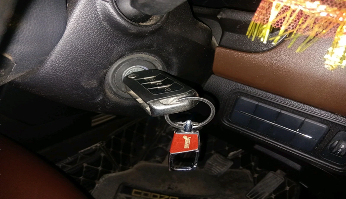 2023 Mahindra SCORPIO-N Z6 DIESEL MT 2WD 7 STR, Diesel, Manual, 88,089 km, interior