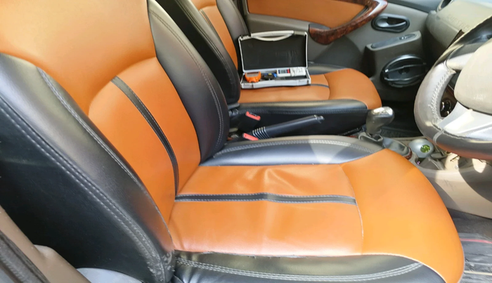 2016 Renault Duster 110 PS RXL 4X2 AMT, Diesel, Automatic, 1,21,457 km, interior