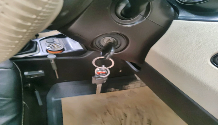 2016 Tata Zest XE PETROL, Petrol, Manual, 27,162 km, interior