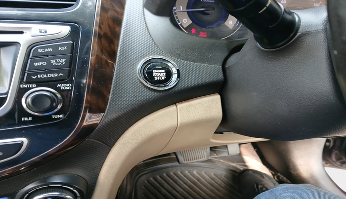 2012 Hyundai Verna FLUIDIC 1.6 VTVT SX OPT AT, Petrol, Automatic, 82,000 km, interior