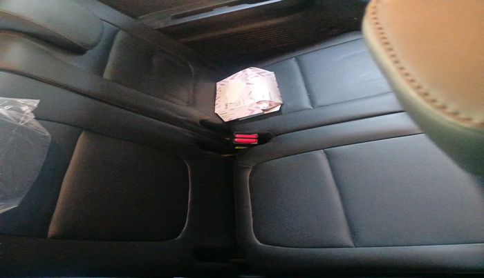 2023 KIA CARENS PREMIUM 1.5 DIESEL IMT 7 STR, Diesel, Manual, 6,059 km, interior