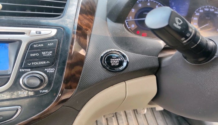 2014 Hyundai Verna FLUIDIC 1.6 VTVT SX OPT, Petrol, Manual, 1,58,130 km, interior