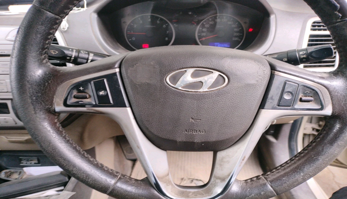 2011 Hyundai i20 SPORTZ 1.2, Petrol, Manual, 1,10,326 km, interior