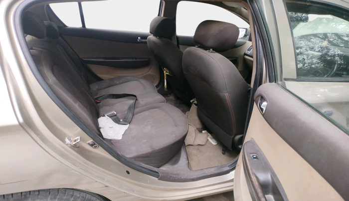 2011 Hyundai i20 SPORTZ 1.2, Petrol, Manual, 1,10,326 km, interior