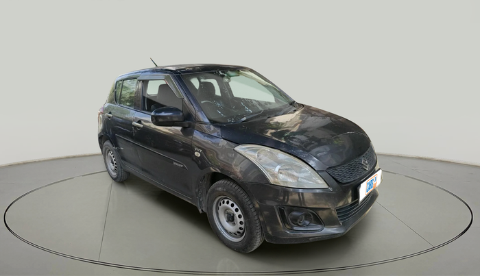 2017 Maruti Swift LXI (O), CNG, Manual, 1,57,202 km, exterior