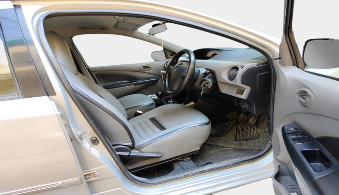 2011 Toyota Etios G, Petrol, Manual, 62,513 km, interior