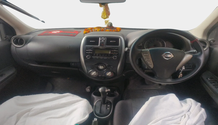 2016 Nissan Micra XL CVT, Petrol, Automatic, 1,13,960 km, interior