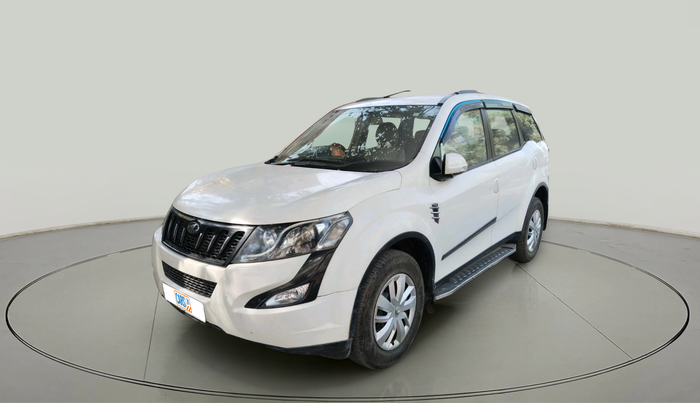 2016 Mahindra XUV500 W6 AT 1.99, Diesel, Automatic, 83,108 km, exterior
