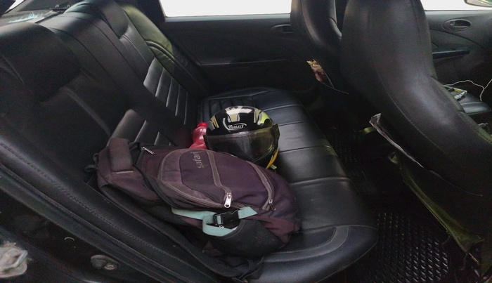 2011 Toyota Etios G, Petrol, Manual, 1,22,240 km, interior