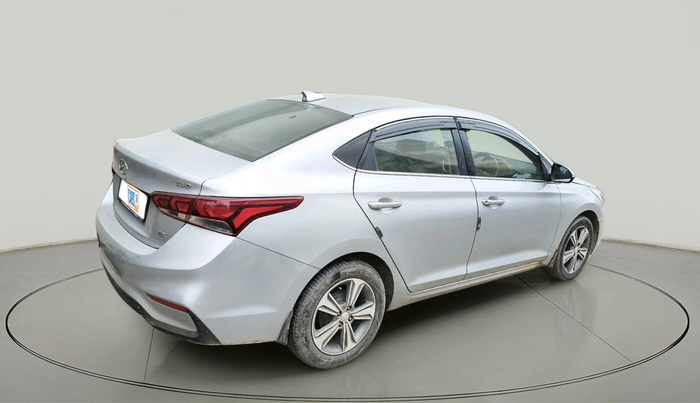 2017 Hyundai Verna 1.6 CRDI SX + AT, Diesel, Automatic, 70,260 km, exterior