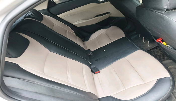 2017 Hyundai Verna 1.6 CRDI SX + AT, Diesel, Automatic, 70,260 km, interior