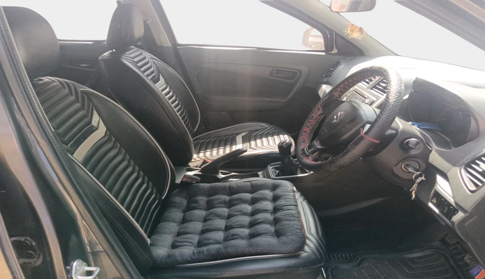 2016 Maruti Vitara Brezza VDI (O), Diesel, Manual, 1,49,682 km, interior