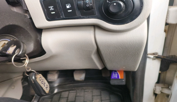 2018 Mahindra Scorpio S7, Diesel, Manual, 55,620 km, interior