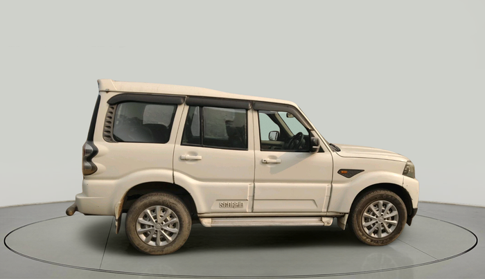 2017 Mahindra Scorpio S4 PLUS 1.99 INTELLI-HYBRID, Diesel, Manual, 1,45,958 km, exterior