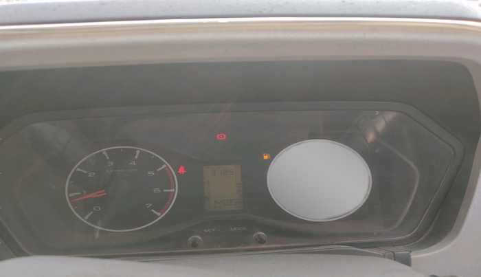 2017 Mahindra Scorpio S4 PLUS 1.99 INTELLI-HYBRID, Diesel, Manual, 1,45,958 km, interior