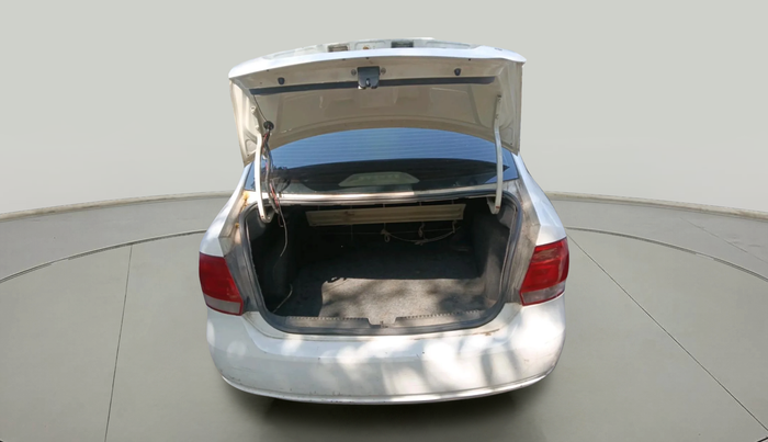 2011 Volkswagen Vento TRENDLINE 1.6, Petrol, Manual, 1,32,675 km, exterior