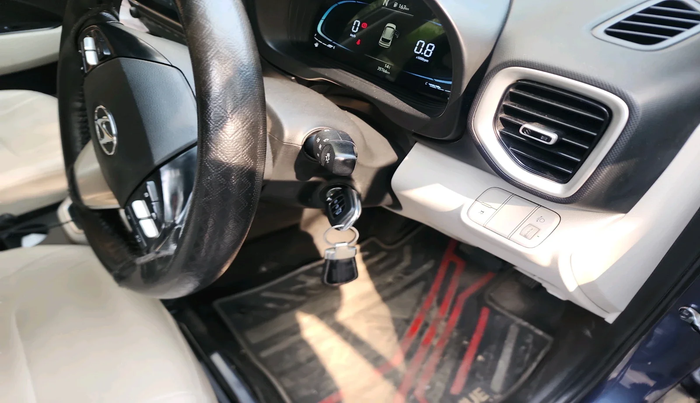 2022 Hyundai VENUE S (O) 1.0 TURBO IMT, Petrol, Manual, 35,766 km, interior