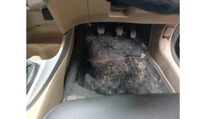 2010 Honda City 1.5L I-VTEC S MT, Petrol, Manual, 1,13,463 km, interior