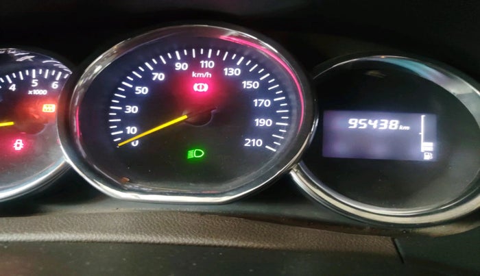 2016 Renault Duster 110 PS RXL 4X2 MT, Diesel, Manual, 95,438 km, interior